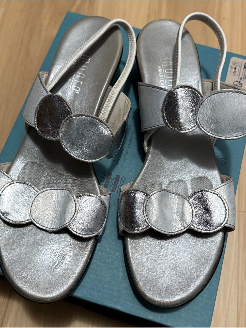 Munro Metallic Silver Slingback Sandals with Circle Accents